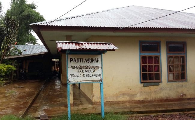 Tampak depan Panti Asuhan Yayasan Sesamamu Wae Peca. (Foto: Asrida Elisabeth)